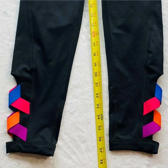 Fila Leggings - Black - Sport - XS - Capri - Key Pocket - Drawsting - Lowrise - Picture 5 of 9